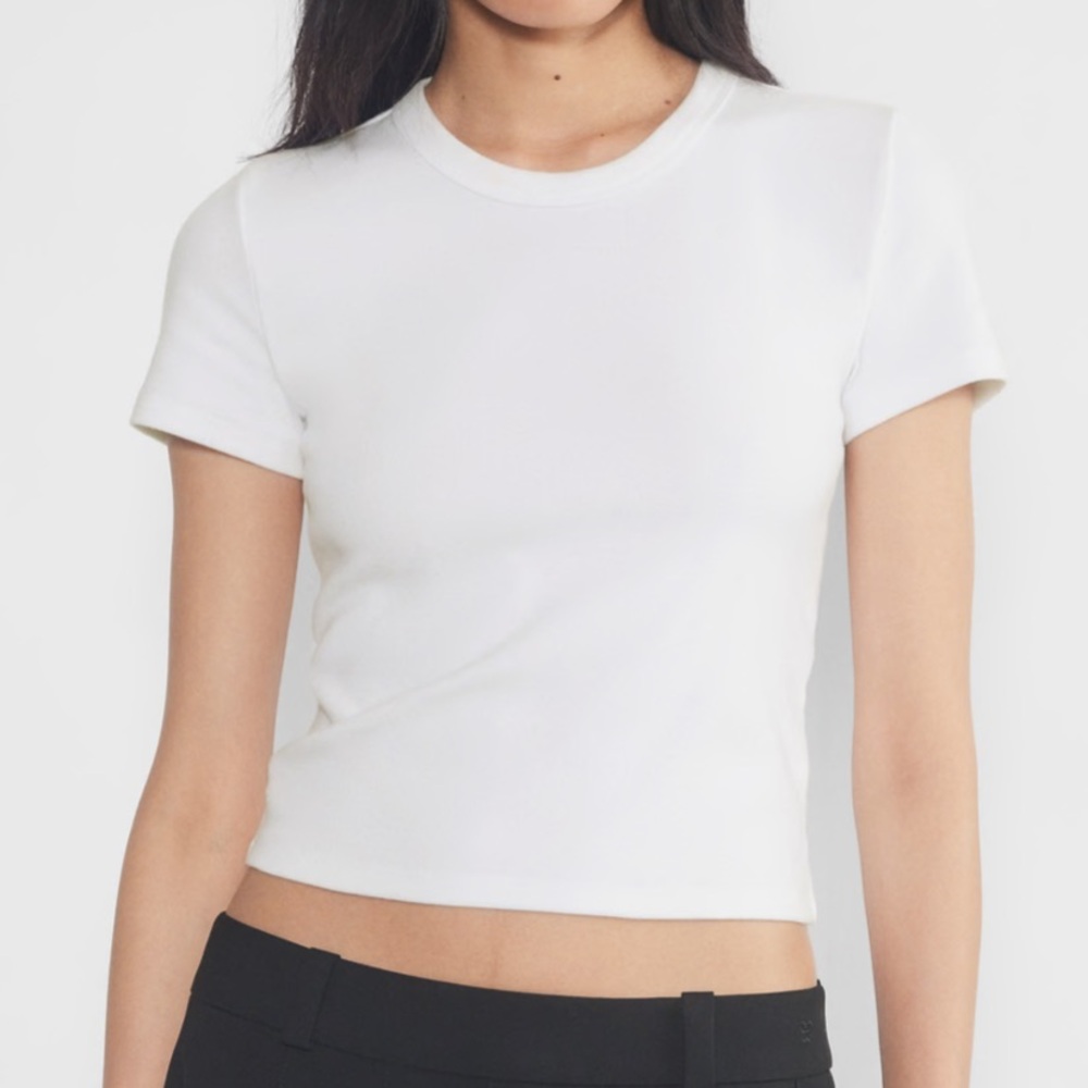 Aritzia Sunday Best T-Shirt